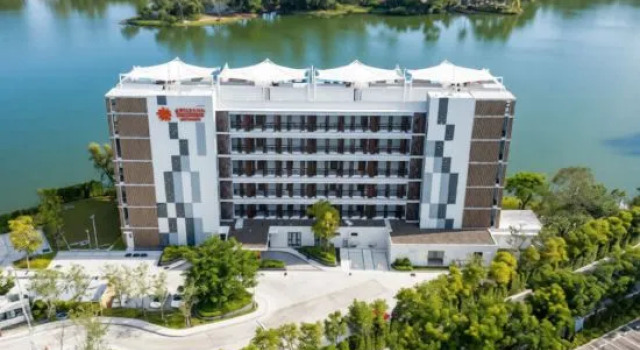 ANGSANA Oceanview Apartments N111 with a privat pool in Laguna area