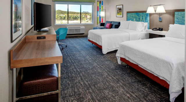 Четырёхместный номер Standard Hampton Inn Suites Flagstaff East