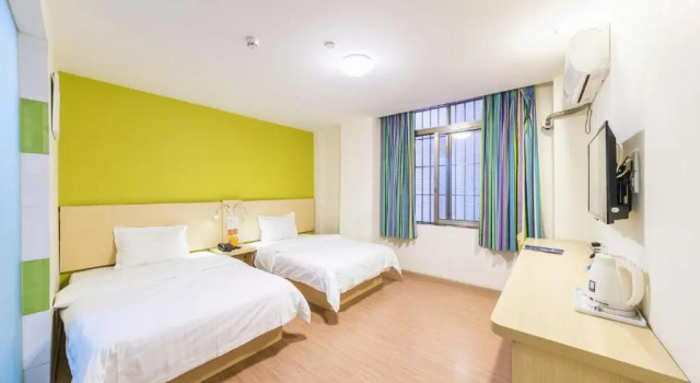 7Days Inn Panyu Square Shilian Road Branch