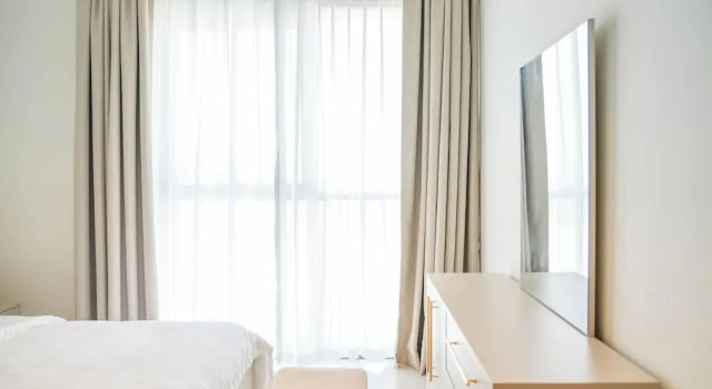 Апартаменты Deluxe Yogi - Elegant Apartment With Balcony Amidst Vibrant Area