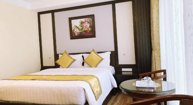 Hoang Minh Chau Ba Trieu Hotel, Забронировать Отель Далат Ламдонг, рядом с Bao Dai's Summer Palace