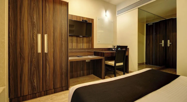 Номер Deluxe Hotel Mumbai House Juhu