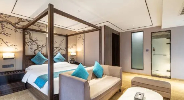 Люкс XI na wei si Hotel (Chongqing Tea Garden High-Speed Railway East Station)