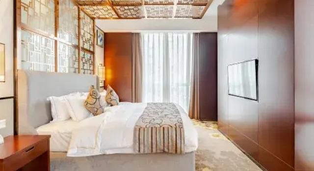 Люкс Executive United Kingson HoteL
