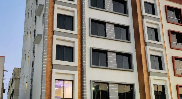 Hotel Devkinandan
