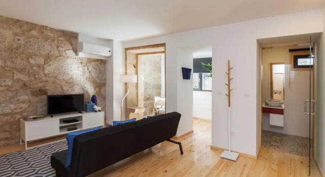 Студия Standard Oporto Local Studios