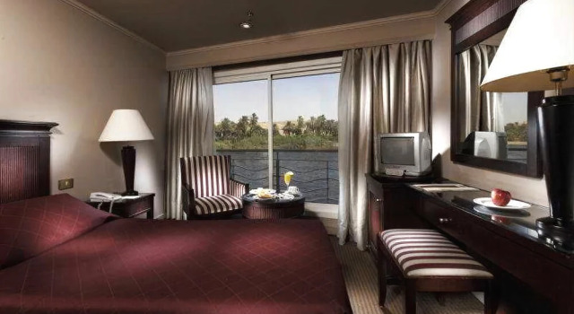 Jaz Cruise Luxor, Rezervovat Hotel Hotely v Luxor se snídaní, Snídaně