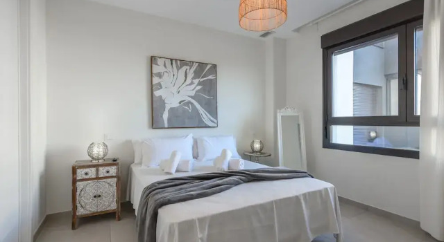 Апартаменты New Apartment With Sea Views