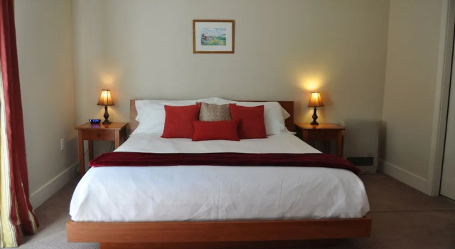 Двухместный номер Luxury с балконом и с видом на реку WilloBurke Boutique Inn & Nordic Spa