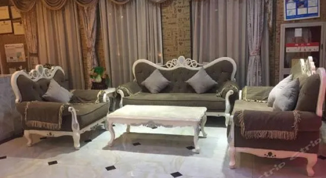 LUOSI  Hotel, Varaa Hotelli Jiangqiao Shanghai