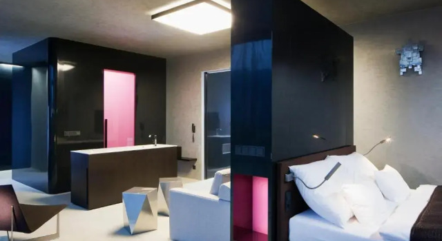 Полулюкс Miura Hotel