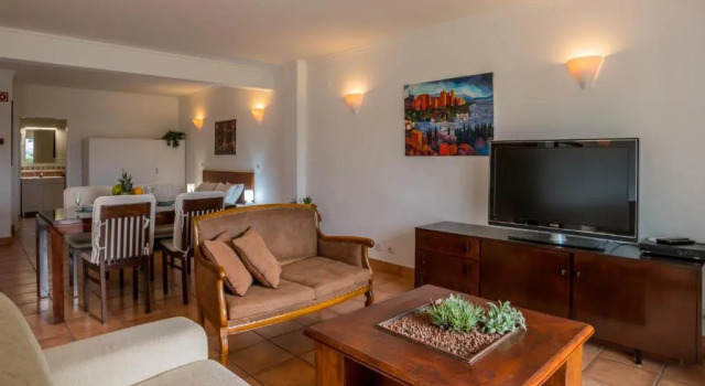Porto do Mos Bright Studio close to the Beach, Rezerwuj Hotel Lagos Albufeira
