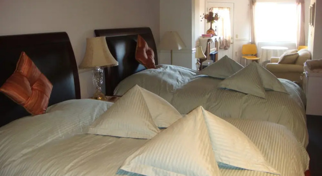 Pikes Peak Paradise Bed and Breakfast, Забронировать Отель «постель и завтрак» Вудленд-Парк Колорадо
