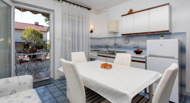 Nice Apartment in Pula With 2 Bedrooms and Wifi