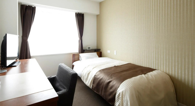 Kyou Bar Lounge & Inn, Buchen Sie Hotel Sendai Miyagi