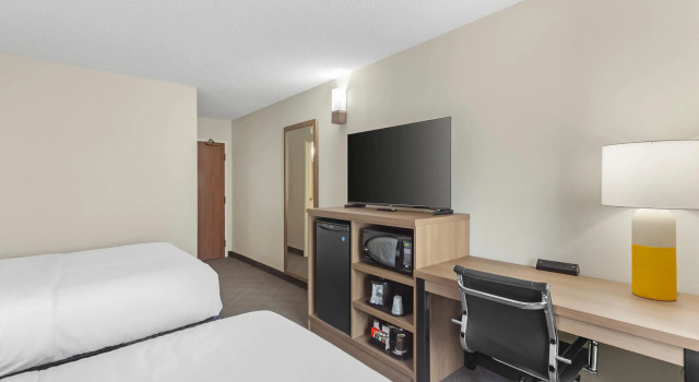 Четырёхместный номер Standard Comfort Inn