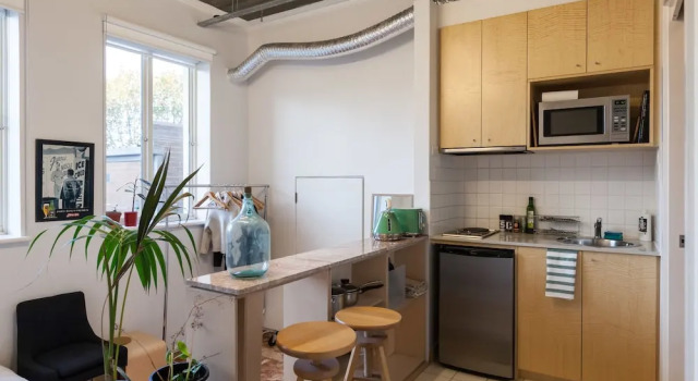 LUCINDA, Carlton Studio Apartment, Забронировать Апартаменты/квартира Карлтон Мельбурн, рядом с Верховный суд Виктории