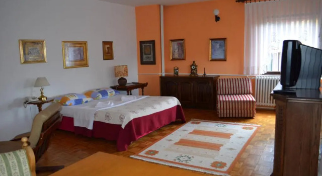 Апартаменты с 3 комнатами Hondo Rooms & Apartments
