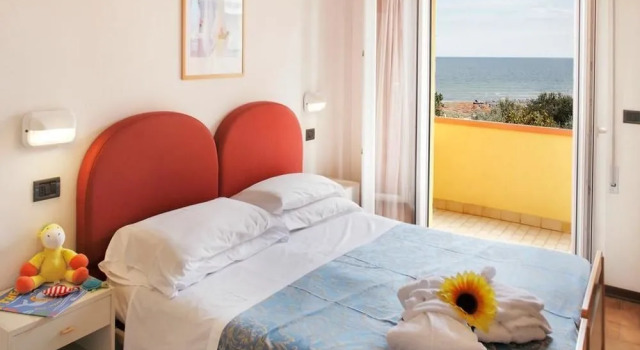 Hotel Mignon Riccione Fronte Mare, Забронировать Отель Отели Риччоне с парковкой, Парковка