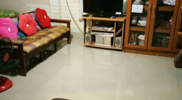 Heuan Kru Noi Homestay, Rezervovat Hotel Hotely v North-Eastern Thailand se snídaní, Snídaně