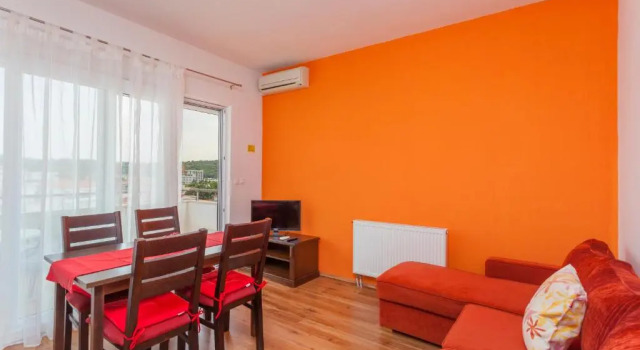 Апартаменты с балконом Apartments & Rooms Alagić