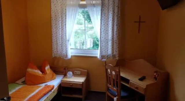Pension Zur Dorfmühle, Reserva ahora Hotel Aislingen Baviera