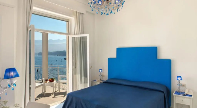 Двухместный номер Standard с видом на море Admiral Hotel