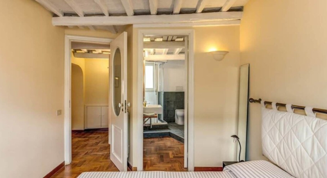 Trastevere Attic with Terrace, Buchen Sie Ferienwohnung Trastevere Rom