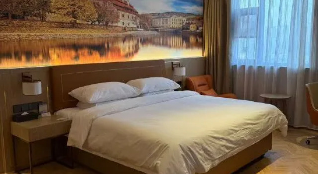 Люкс Superior Vienna Hotel (Huai'an Yinju Square Changzheng Road)