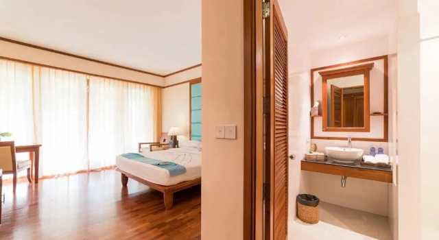 Номер Deluxe One Myanmar Resort Ngwe Saung
