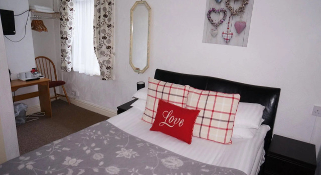 The Shores Hotel, Central Blackpool, Забронировать Отель Отели Блэкпул 3 звезды, рядом с Конференц-центр Winter Gardens, 3*
