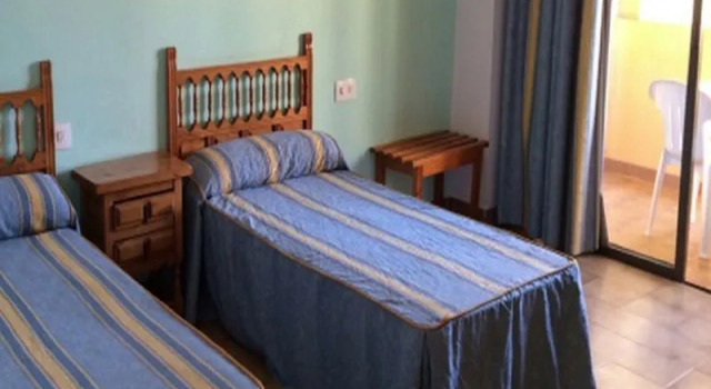Ibiza Hurdes Hostal, Rezervați Hotel Sant Antoni de Portmany Islas Baleares