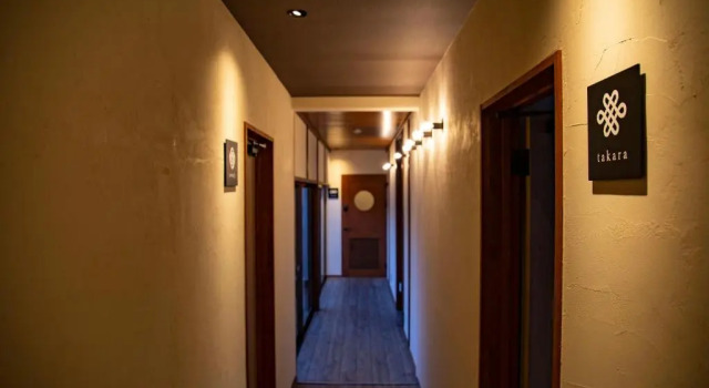 Семейный номер Standard cafe&stay CASTANA