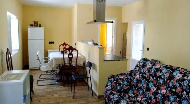 Apartment With 2 Bedrooms in Sotillo de la Adrada, With Wonderful Mountain View and Terrace, Prenota Appartamento La Adrada Valle del Tiétar
