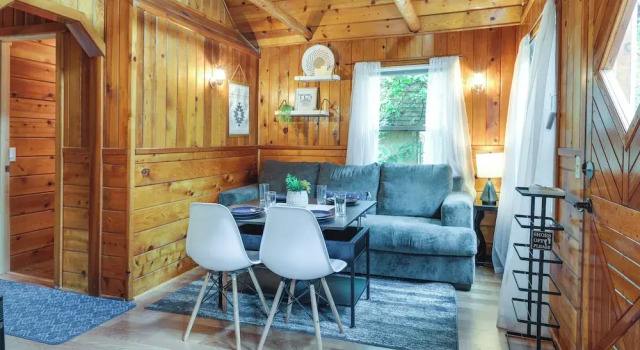 Коттедж Fire Pit, Deck & Grill: Cozy Twain Harte Cabin!