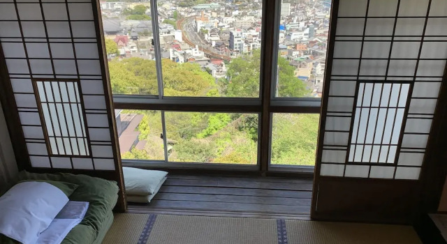 Номер 3 Tatami Mats Sakura Onomichi Guest House Miharashi-tei