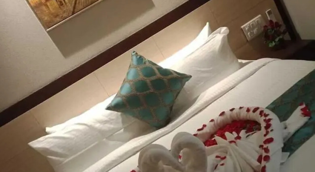 Номер Premium Aagaaz for Luxury Stay and Celebration