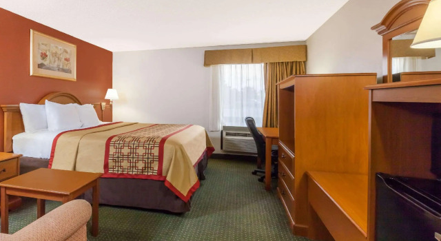 Двухместный номер Standard Days Inn & Suites by Wyndham New Iberia