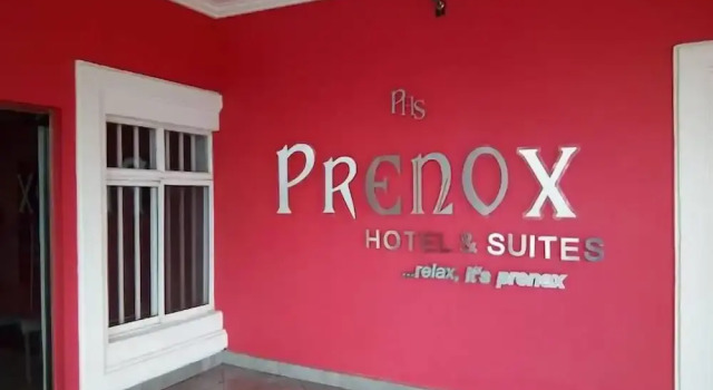 Prenox Hotel and Suites, Rezerwuj Hotel Hotele w Ikpoba-Okha z basenem, Basen
