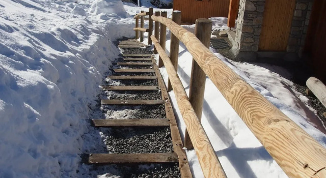 Chalet in Vallandry Near Paradiski Ski Area, Забронировать Шале Виллы Овернь-Рона-Альпы, Вилла