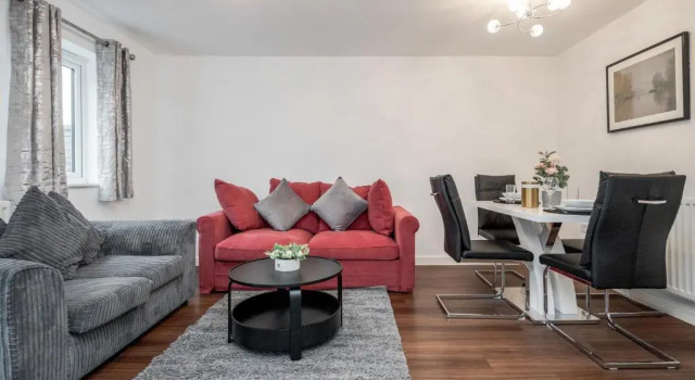 Апартаменты Stunning 3br House in Basildon