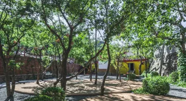 Xinglin Valley Resort (Jinhai Lake), Book Ferieresort Hoteller i Beijing Province med parkering, Parkering
