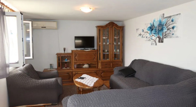 Filip Jakov 38047, Rezerwuj Hotel Hotele w Split-Dalmatia County z parkingiem, Parking