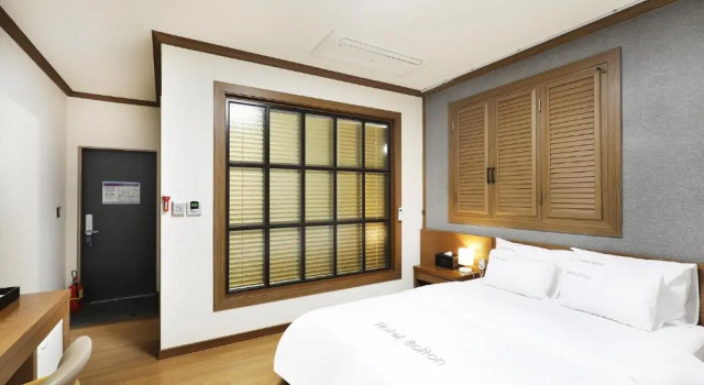 Двухместный номер Standard BOLTON Hotel