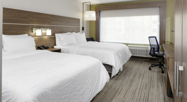 Holiday Inn Express & Suites Phoenix East - Gilbert by IHG