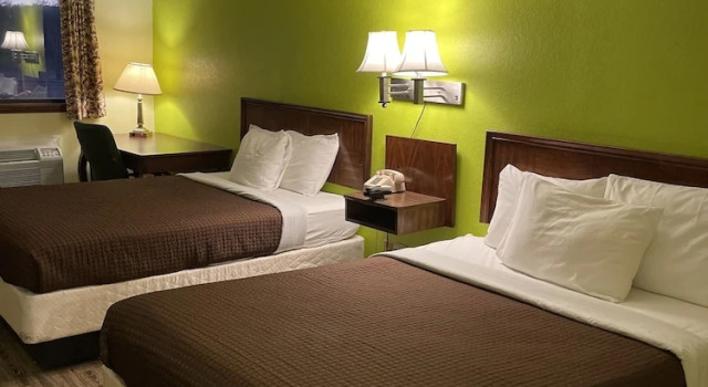 Двухместный номер Standard c 1 комнатой Linder Motor Lodge