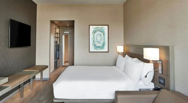 Двухместный номер Standard с видом на город AC Hotel by Marriott Austin Hill Country