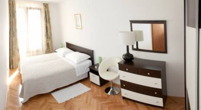 Lovret, Prenota Hotel Splitska 