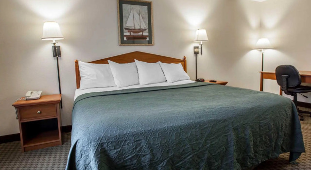 Номер Standard Quality Inn & Suites Federal Way - Seattle