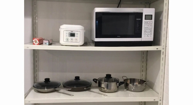 Кровать в общем номере (женский номер) с балконом White Hostel Shinsaibashi